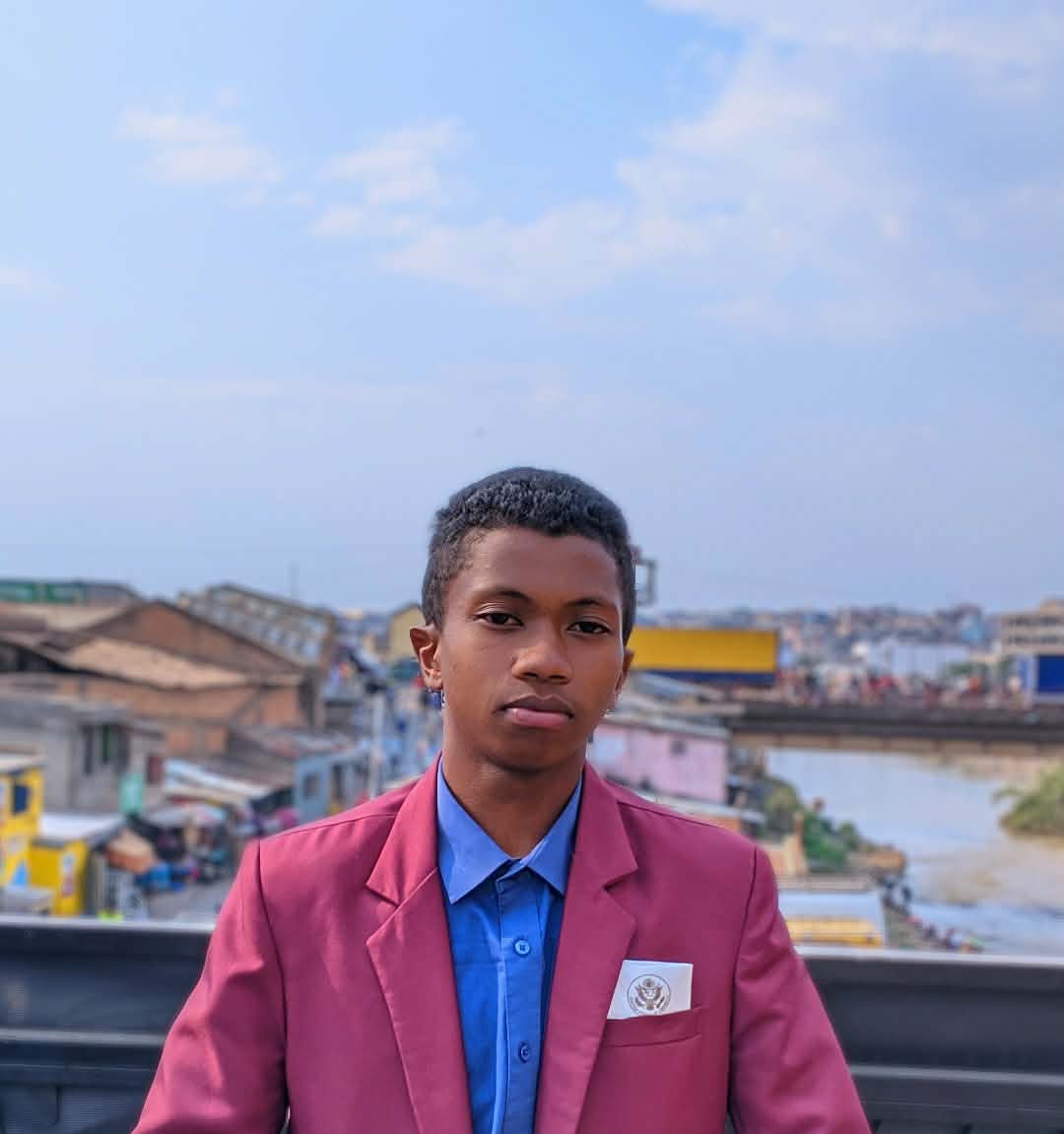 RAZAFINDRAKOTO Miarantsoa Ezekia