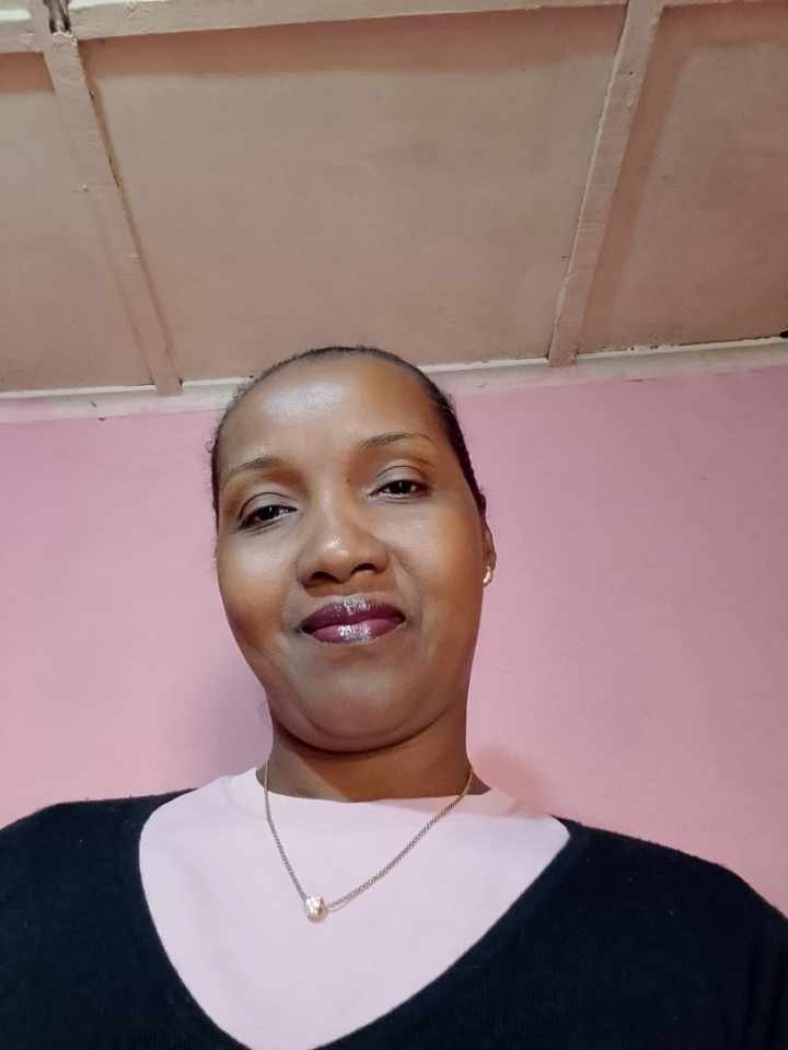 RAZANAMARO Annick Elysa Pierrette